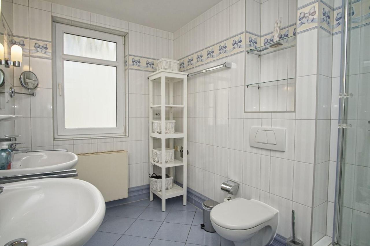 Mit Meerblick Und Balkon, Gratis Nutzung Vom Ahoi Erlebnisbad Und Sauna In Sellin - Meeresblick Fewo 38 ゲーレン エクステリア 写真